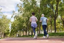 EWC的冠军让AG“雄起”，钟意引领大司命新的出装，熟悉的AG它回来了！